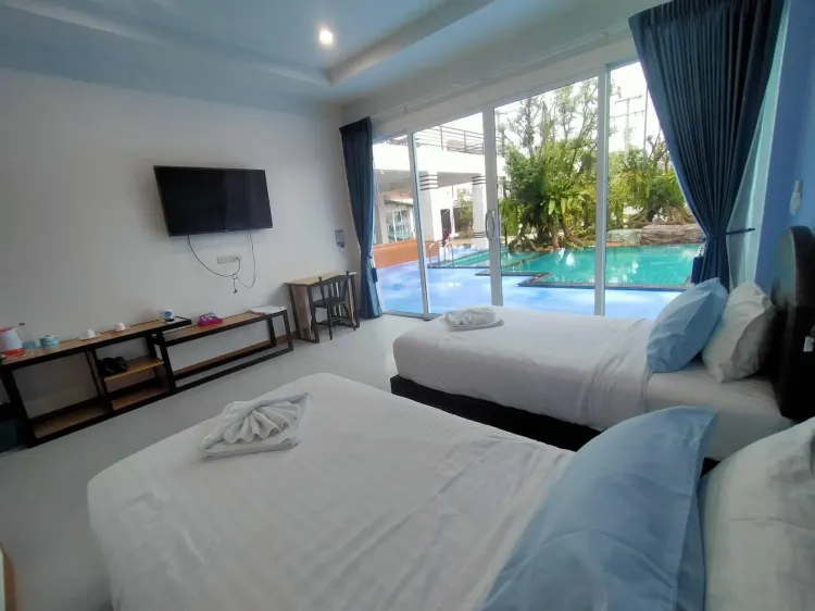 ห้องวิวสระว่ายน้ำ