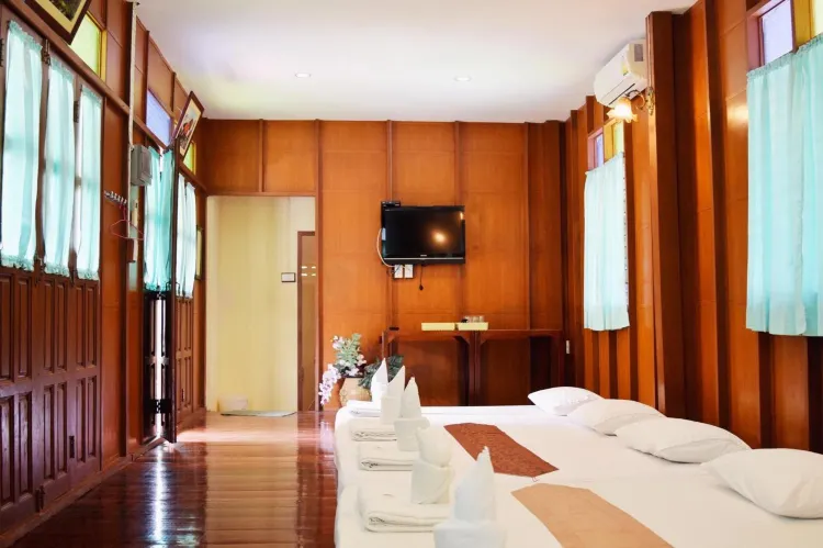 วิลล่าสวนห้องครอบครัว