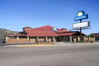 Days Inn by Wyndham Grants