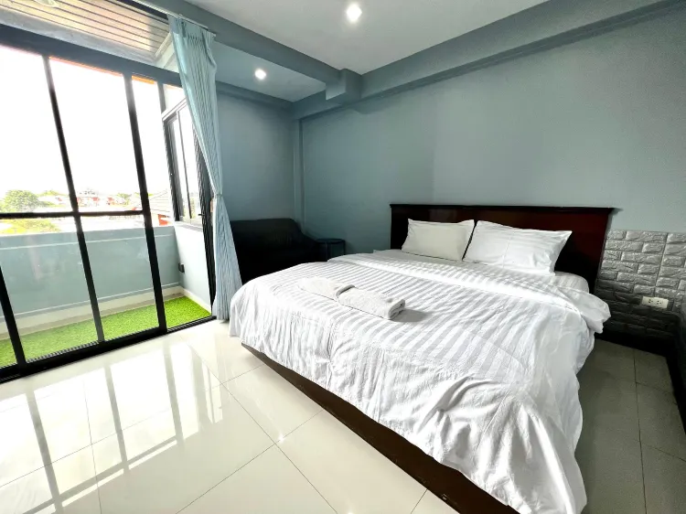 ห้องสแตนดาร์ดเตียงควีนไซส์-ปลอดบุหรี่