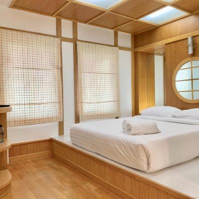Standard Room Charlie Place Hotel Promo Code