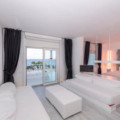 Family Room With Sea View Hotel SU & Aqualand Promo Code