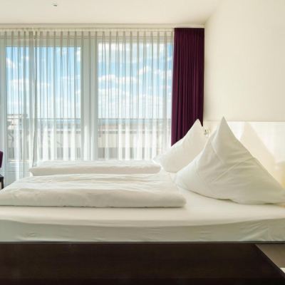Double Room Hotel am Berg Esslingen Promo Code