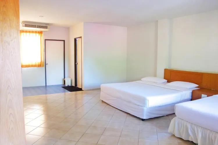 ห้องซูพีเรียร์ เตียงใหญ่ 1 เตียง