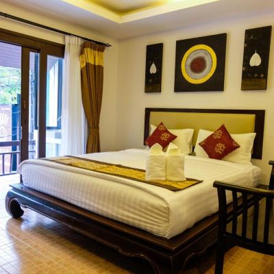 Deluxe Room Arina Boutique Residence Promo Code