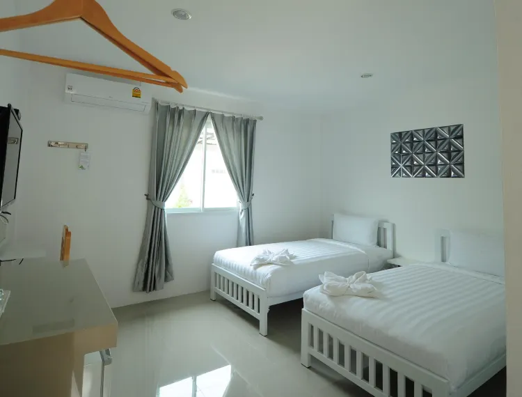 ห้องเตียงแฝดพร้อมชั้นลอย