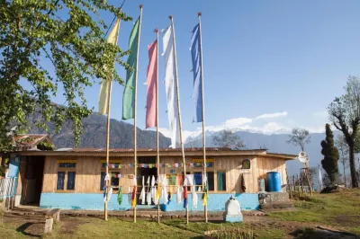 Sonam Homestay - Khecheopalri Lake Hotele w: 
