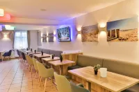 沃爾加斯特城市飯店