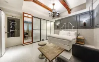 February Hotel SeongSeo