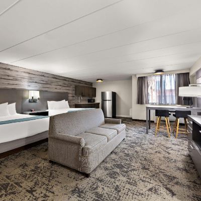 套房 - 兩張大床（無煙），大型房間，梳化床，小廚房，無線網絡，步入式淋浴 北多倫多派克威貝斯特韋斯特飯店優惠