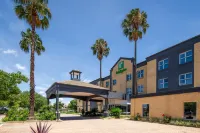 Holiday Inn JOHANNESBURG AIRPORT by IHG โรงแรมใน
