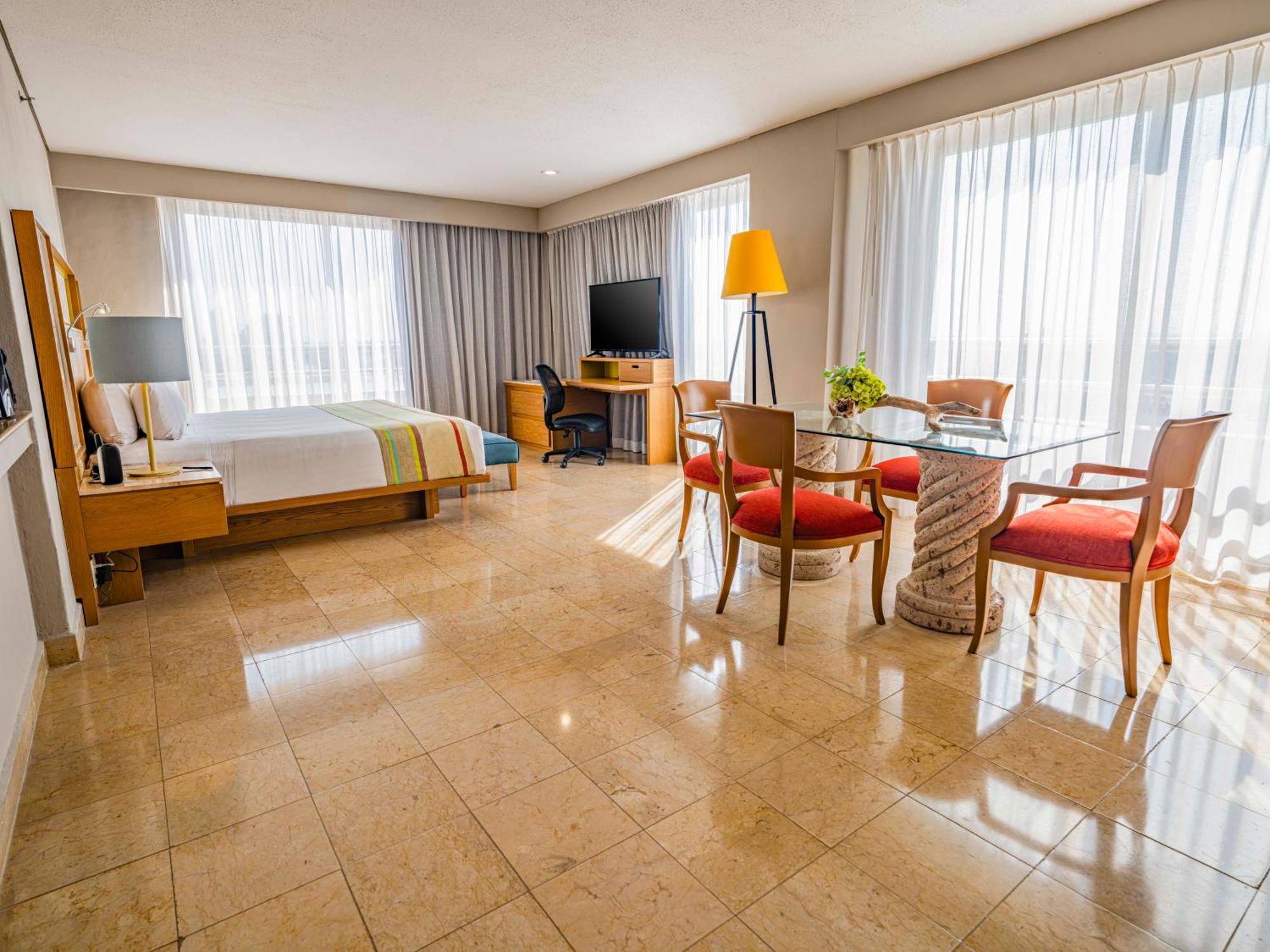 精致特大床套房