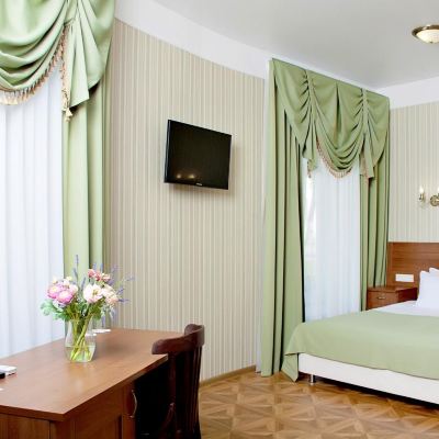 Standard Double/Twin Room Moskovskaya Zastava Promo Code