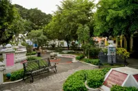 Honky Tonk Colonial Hoteles en 