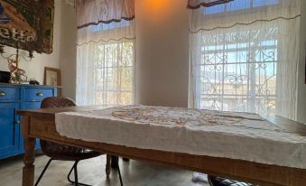 The Karoo Moon Motel - Housity