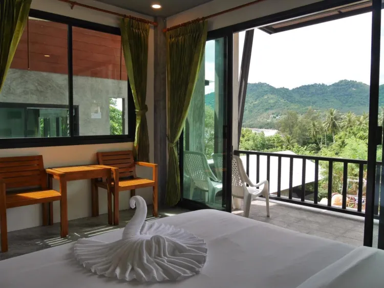 King Room With Balcony-Aircondition