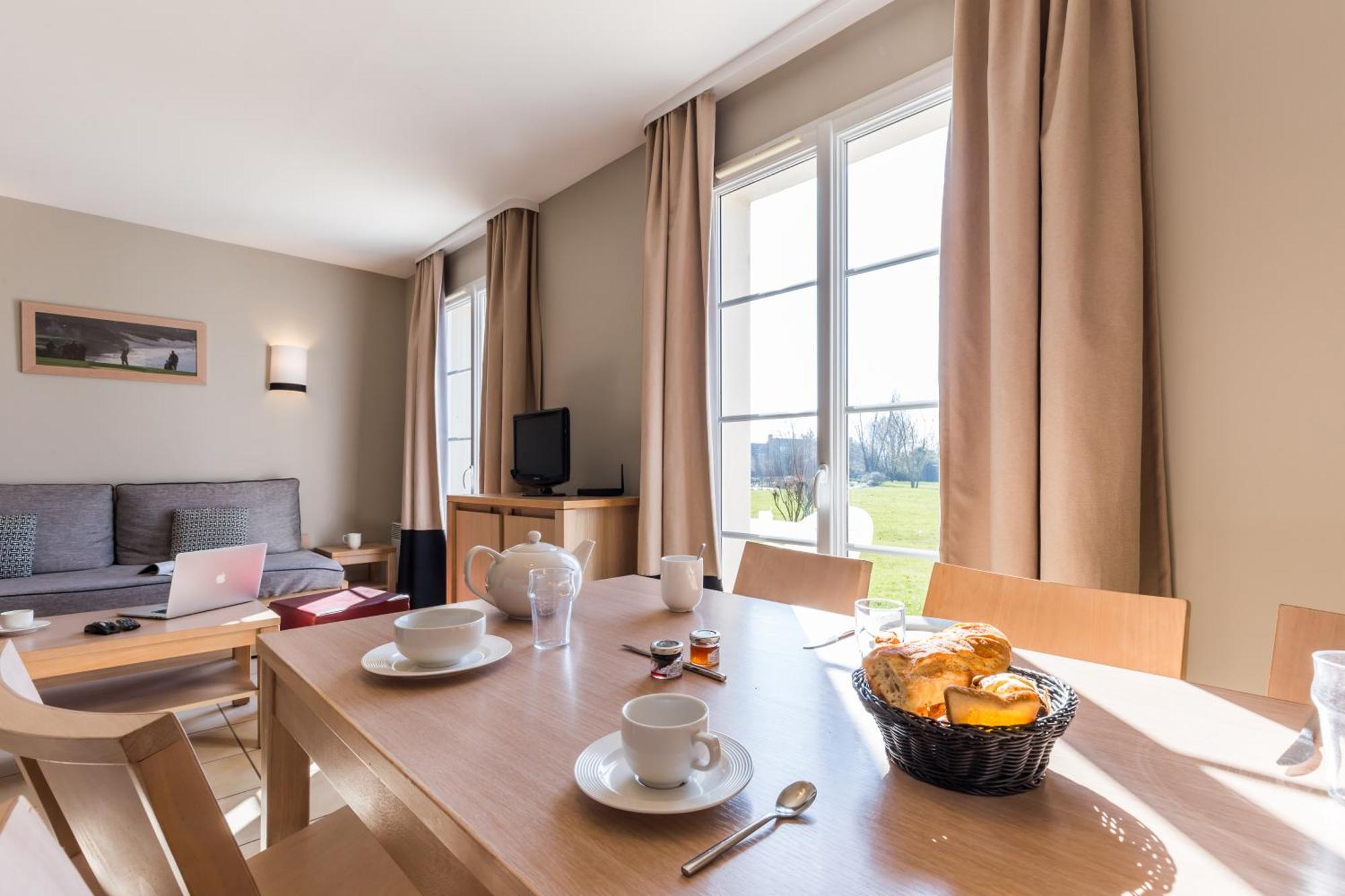 8人房 - 3卧室 - 壁炉- 露台