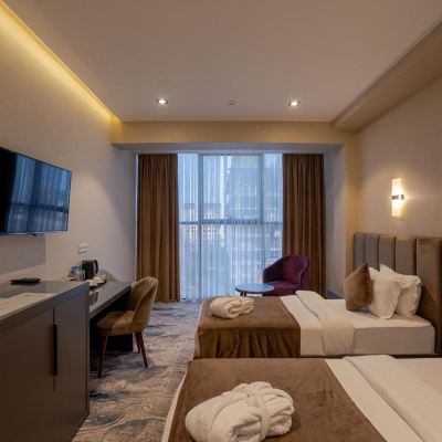 Deluxe Twin Room Unique Hotel Promo Code