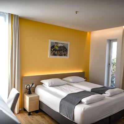 Triple Room Hotel South Coast Promo Code
