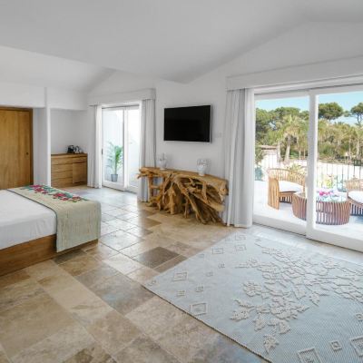 Presidential Suite Sant Efis Promo Code