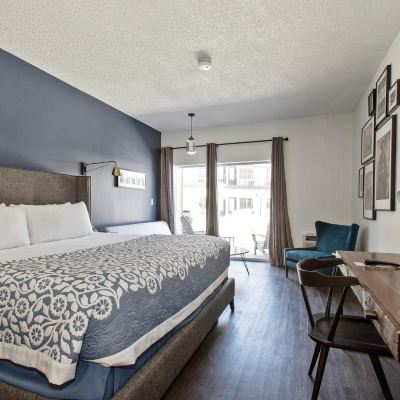 King Room with Balcony or Patio Sideways Inn Promo Code