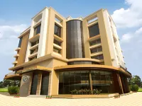 The Ocean Pearl Hotel a 