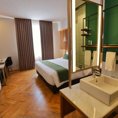 Deluxe Suite Patra Malioboro Hotel Promo Code