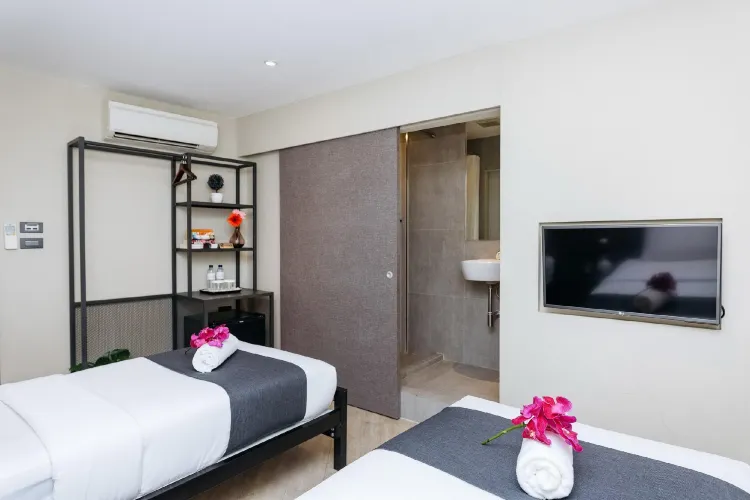 ห้องเตียงแฝดมาตรฐานไม่มีหน้าต่างปลอดบุหรี่