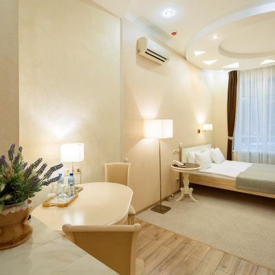 Studio Aragon Hotel Promo Code
