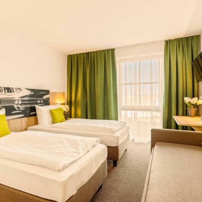 Family Room Highway Hotel Promo Code