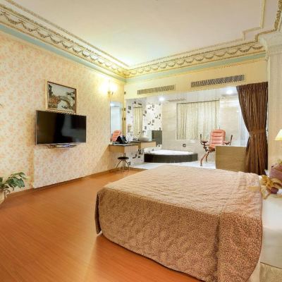 精緻雙人房 台南荷蘭村汽車旅館-安平館優惠