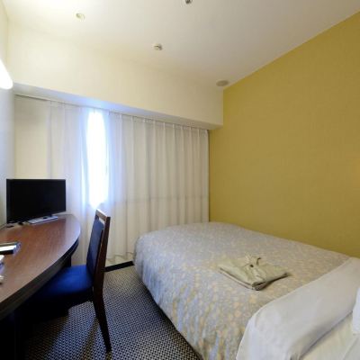 ゲストルーム(セミダブル)(浴室) 高岡マンテンホテル駅前 クーポン