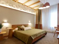Hotel of the Philistine Okhlonin (f. Antiquarian-Hotel of the Philistine Okhlonin) 수즈달 호텔