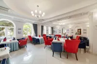 Bristol Hotel