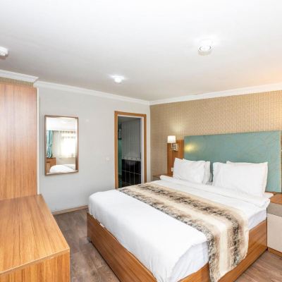 Superior Triple Room Hotel Devman Promo Code