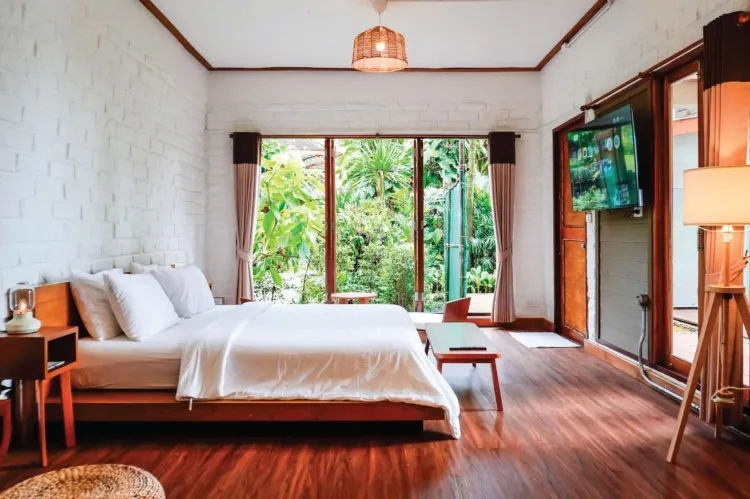 ห้องพักพร้อมวิวทะเลด้านข้าง