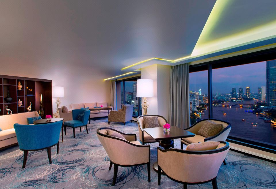 Royal Orchid Sheraton Hotel & TowersRoyal Orchid Presidential Suite