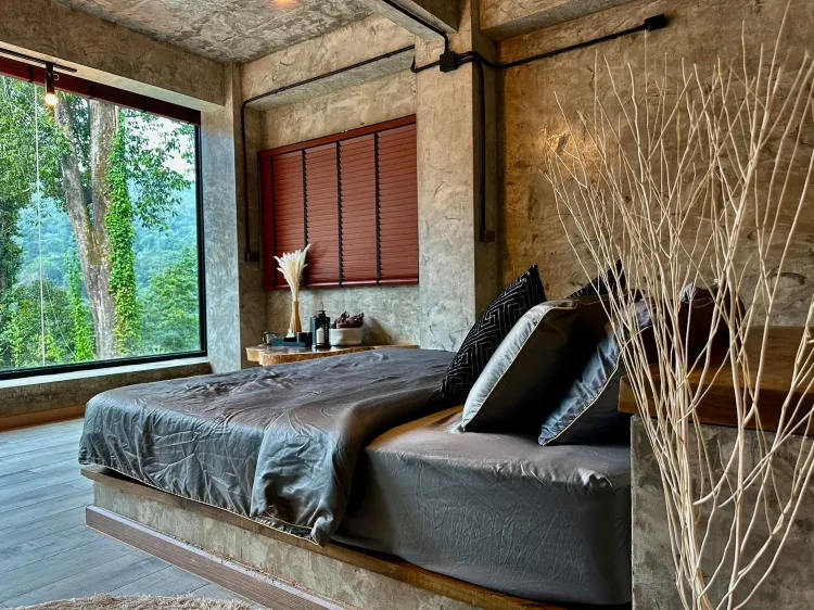 2 Bedroom-2 Bath Family Superior Suite