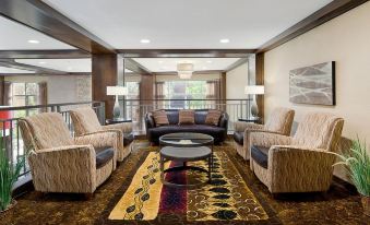 ClubHouse Hotel and Suites - Housity