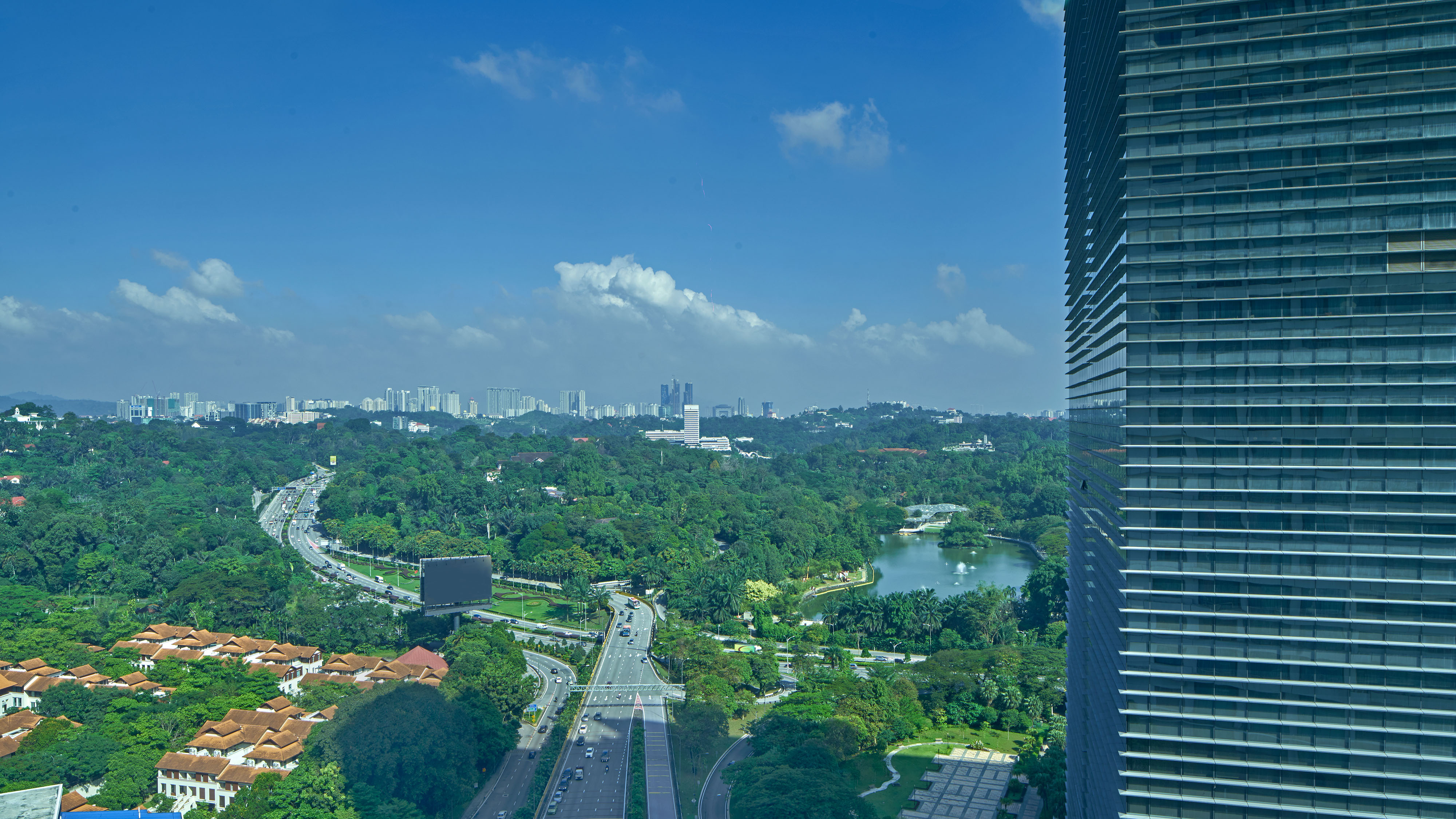 艾美套房，一卧室套房，一張特大床