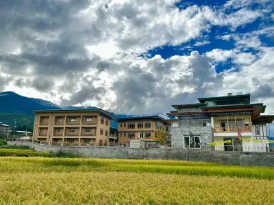 Shomo Chuki Resort โรงแรมใน