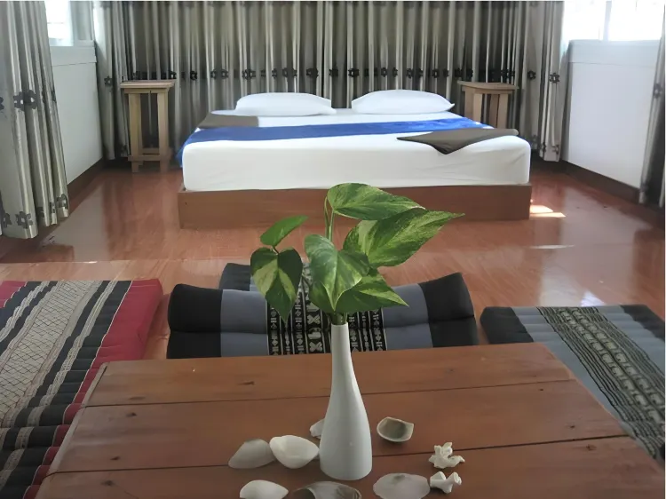 ดีลักซ์บังกะโล