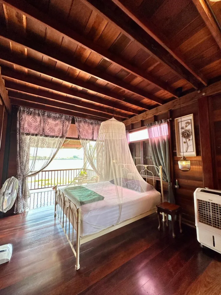 ห้องดีลักซ์, วิวแม่น้ำ