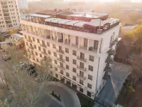 Ambassador Hotel โรงแรมใน