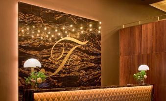 The Fitzwilliam Hotel - Housity