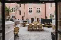 Home Hotel Victoria