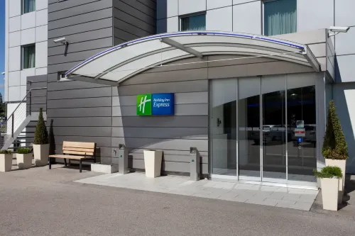 Holiday Inn Express 日內瓦機場