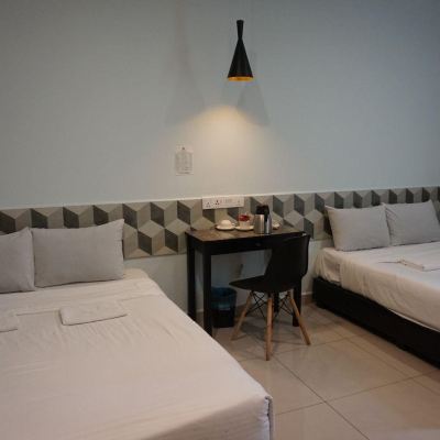 Deluxe Room Grand FC Hotel Georgetown Promo Code