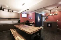 Blueboat Hostel Jeonju Hotele w: 