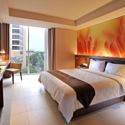 Fabulous Room Midtown Hotel Surabaya Promo Code